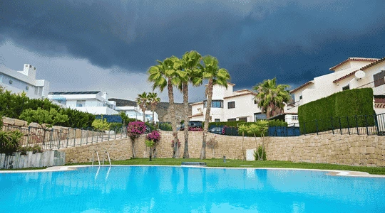Villa premium moderne avec piscine au Maroc